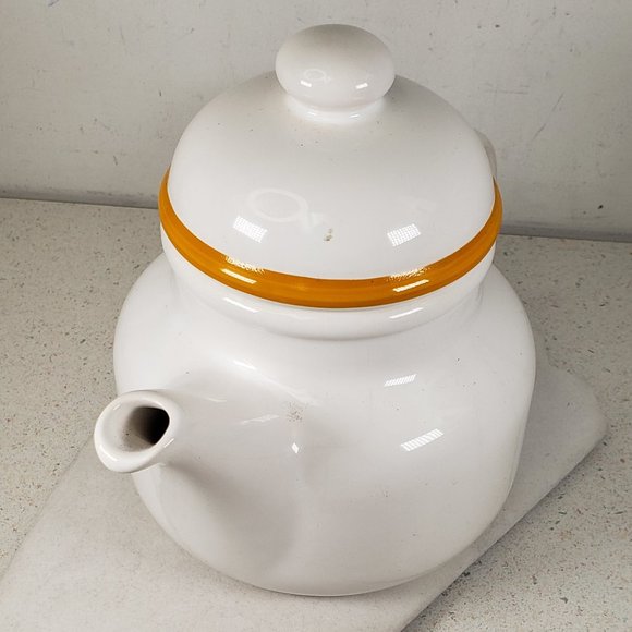 Vintage 1970’s Waechtersbach White/Yellow Coffee / Teapot Made In West Germany - Picture 4 of 12